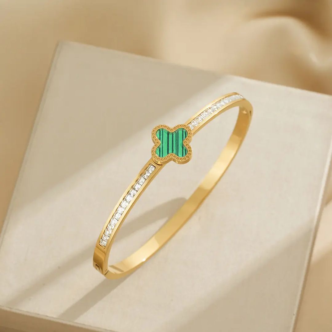 Emerald Clover Bracelet