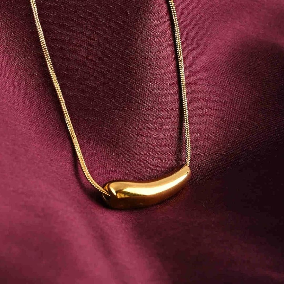 Gleaming Segment Necklace