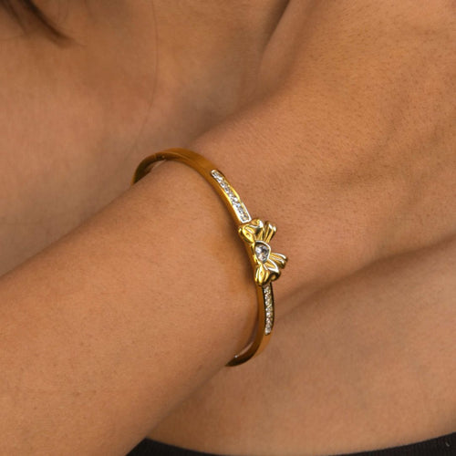 Elegant Bow Cuff Bracelet