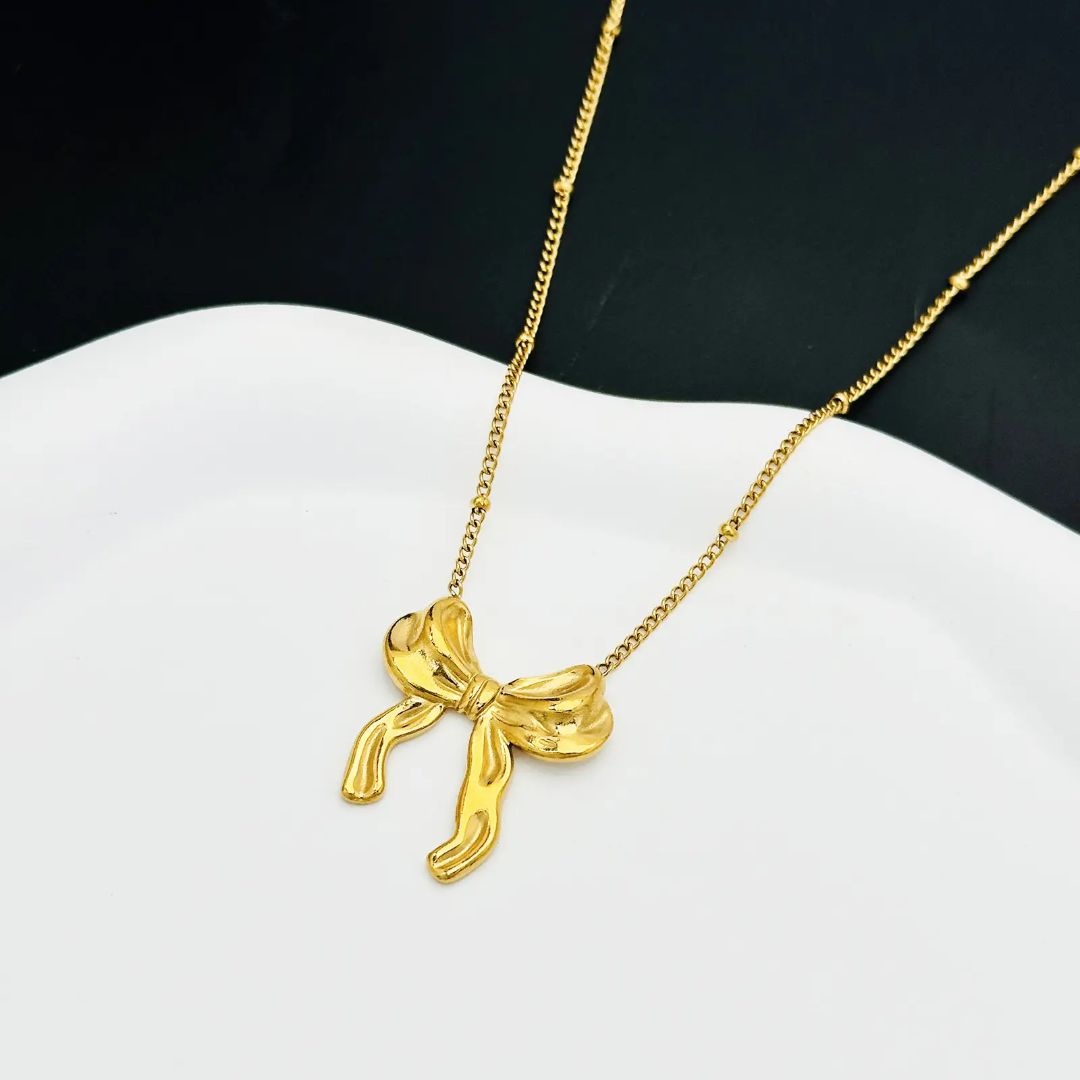 Golden Bow Delight Neckpiece
