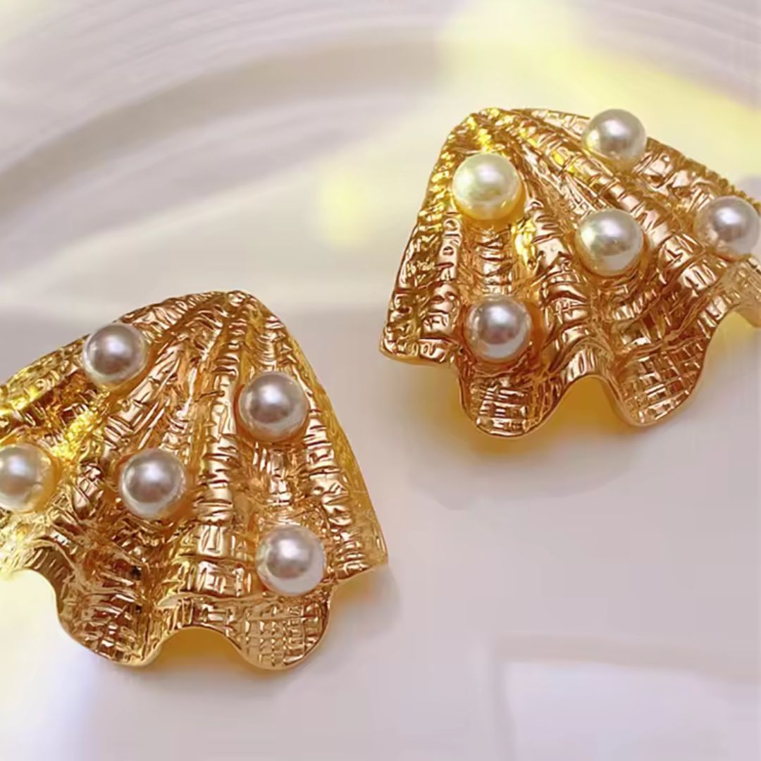 Gilded Pearl Shells Earrings