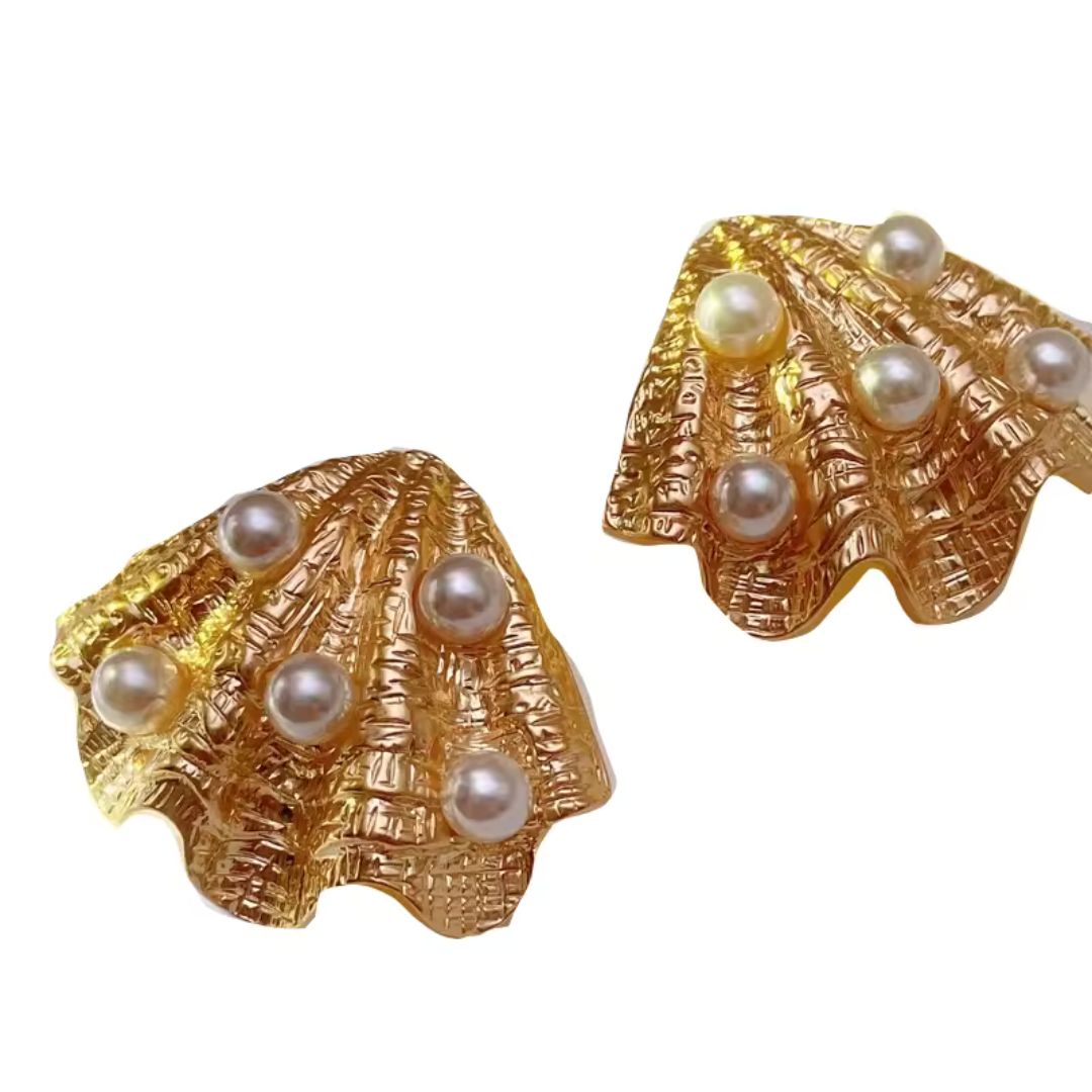 Gilded Pearl Shells Earrings