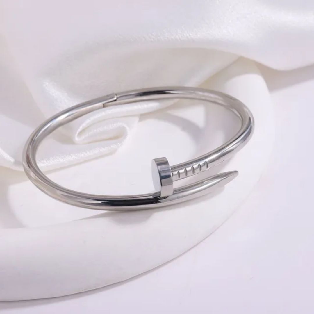 Blind Date Statement Bracelet