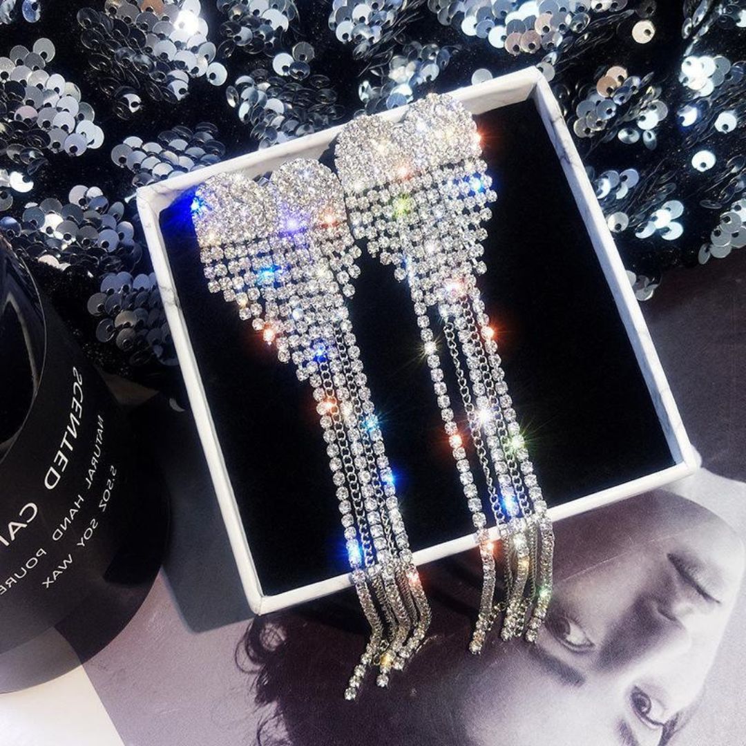 Dazzling Heart Tassel Earrings