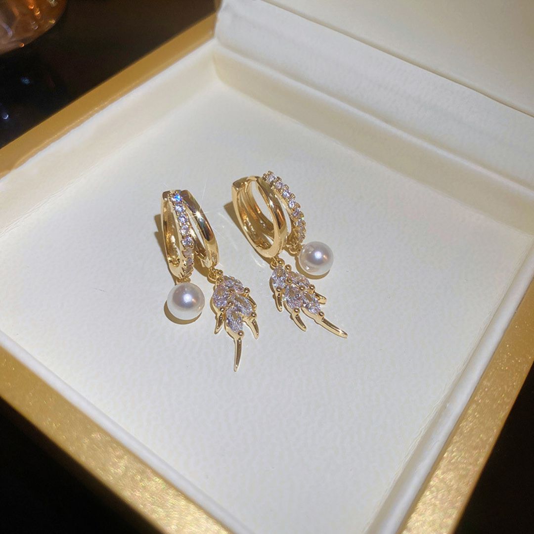 Dainty Pearl Drop Earrings