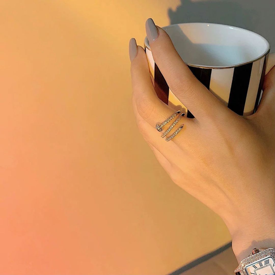 Glimmer Twist n Swirl Ring