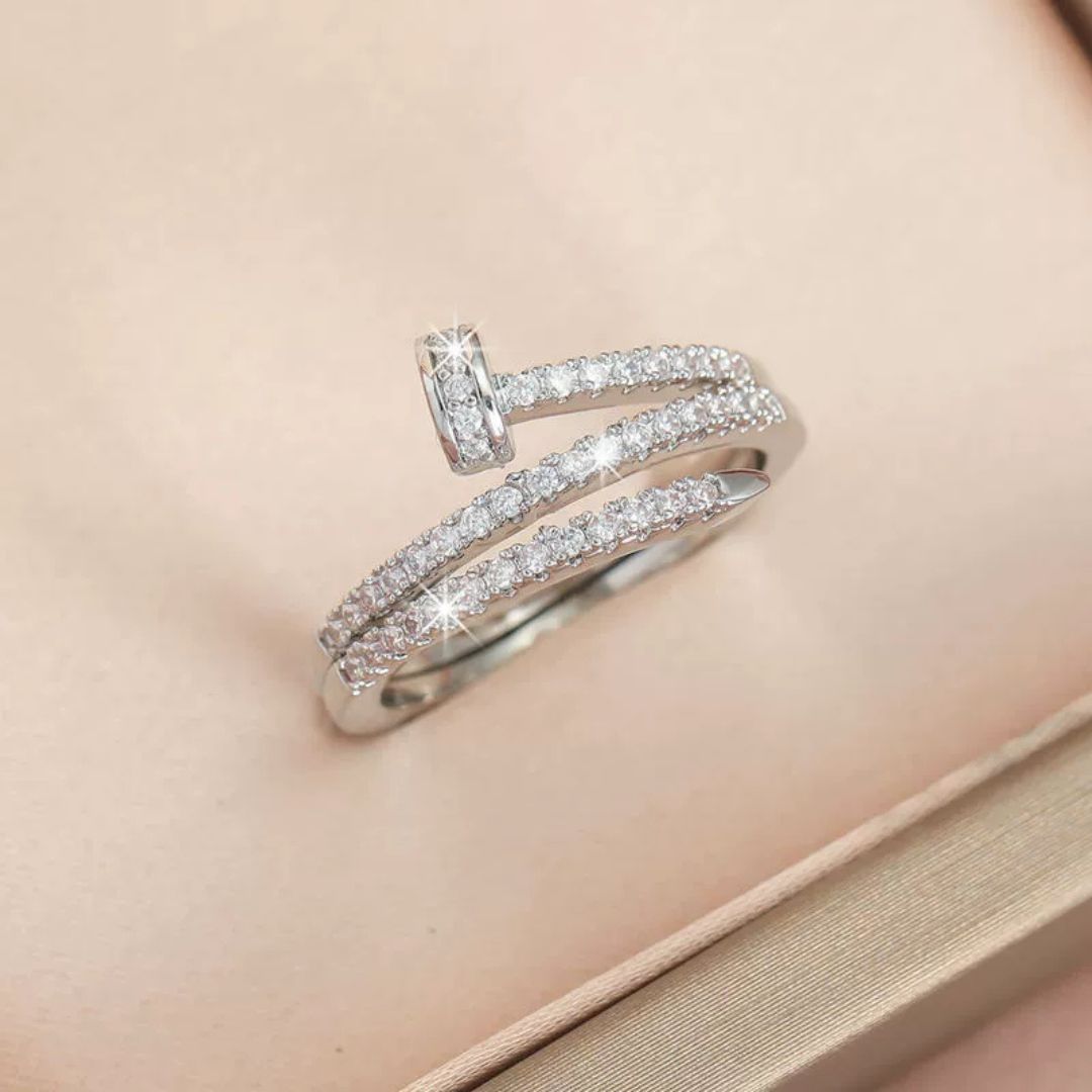 Glimmer Twist n Swirl Ring