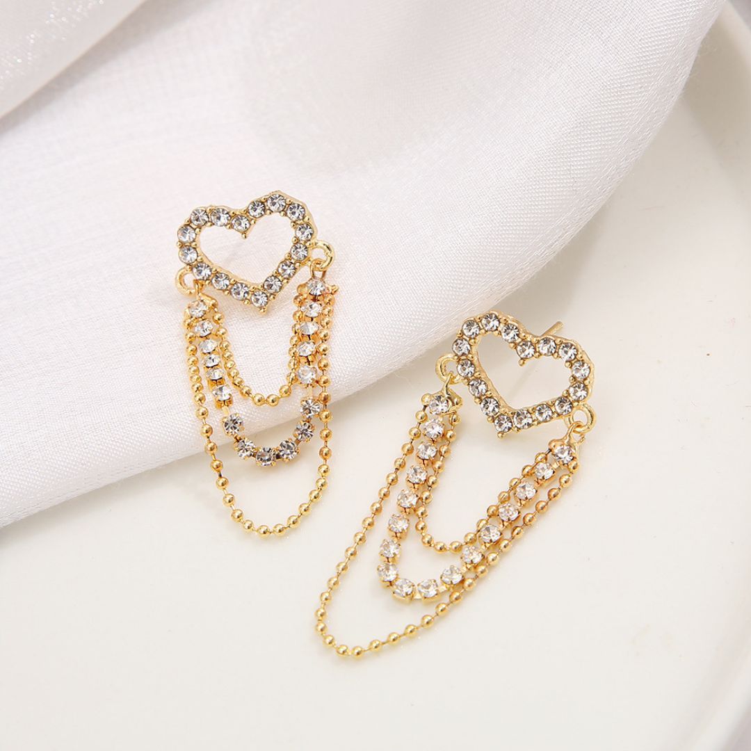 Dangling Heart Earrings