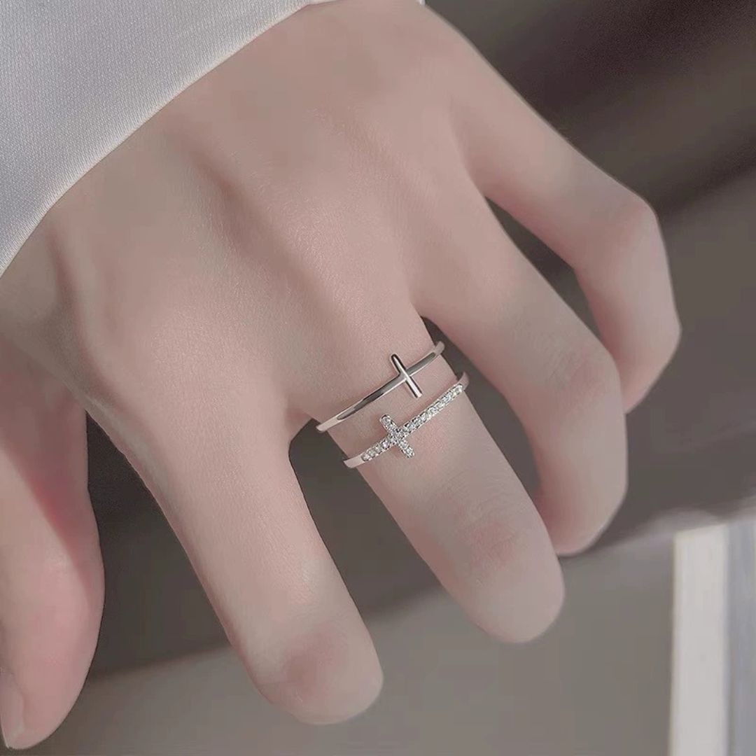 Double Cross Ring