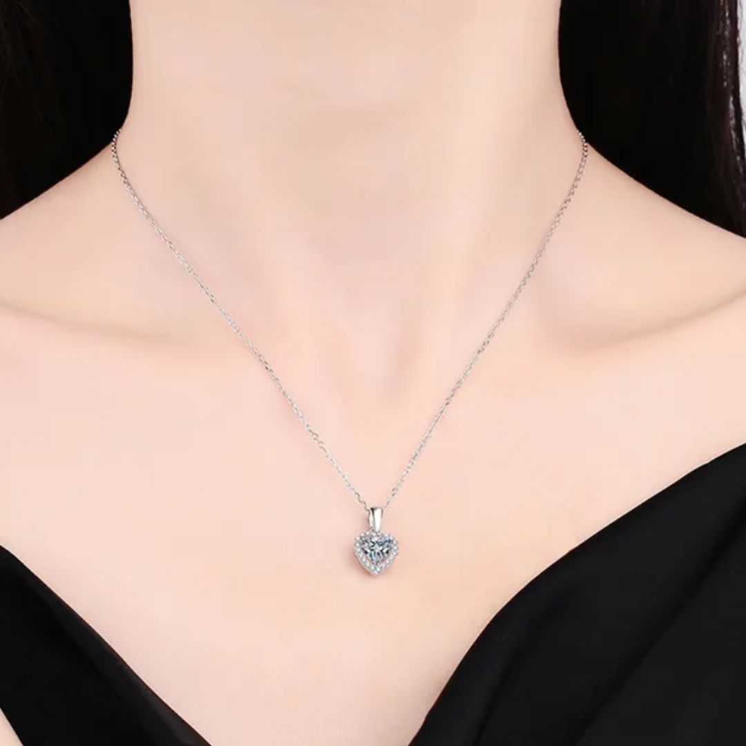 Dainty Heart Chain Necklace