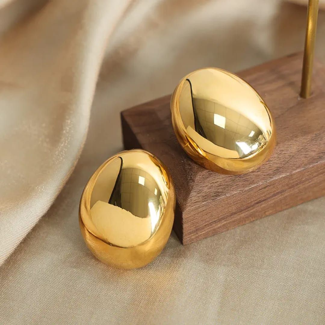 Chunky Gold Studs Earring