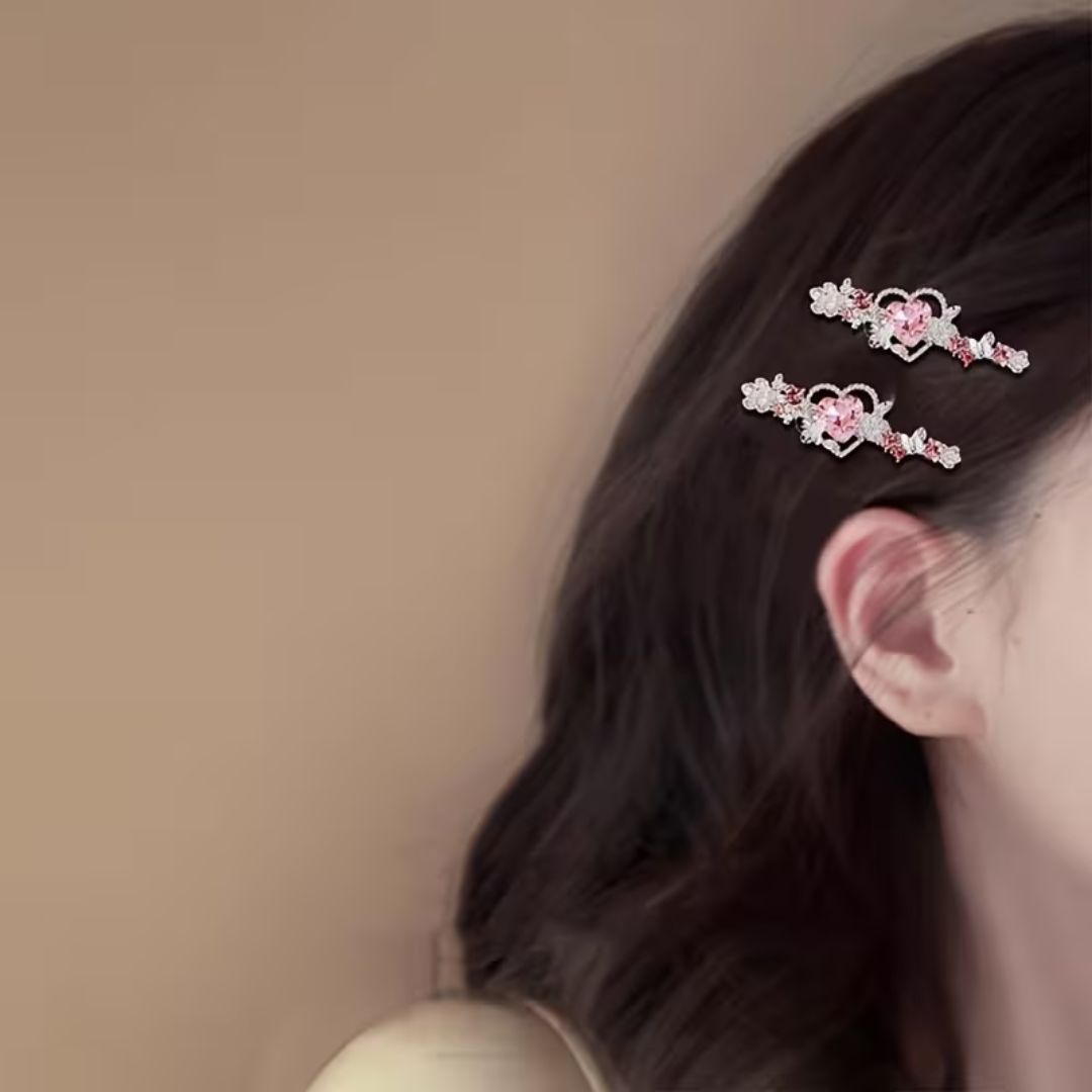 Rhinestone Floral Heart Clip