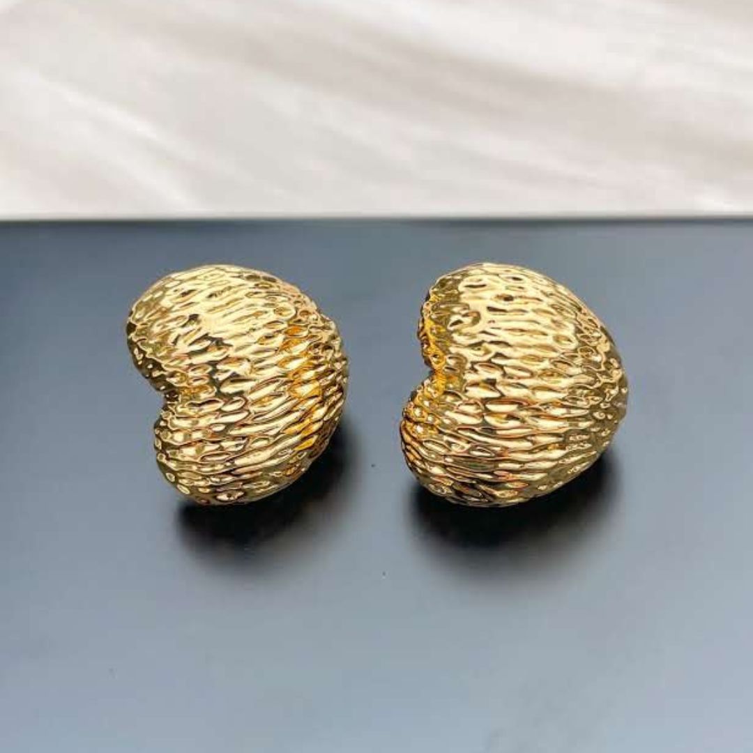 Golden Luxe Heart Stud Earring