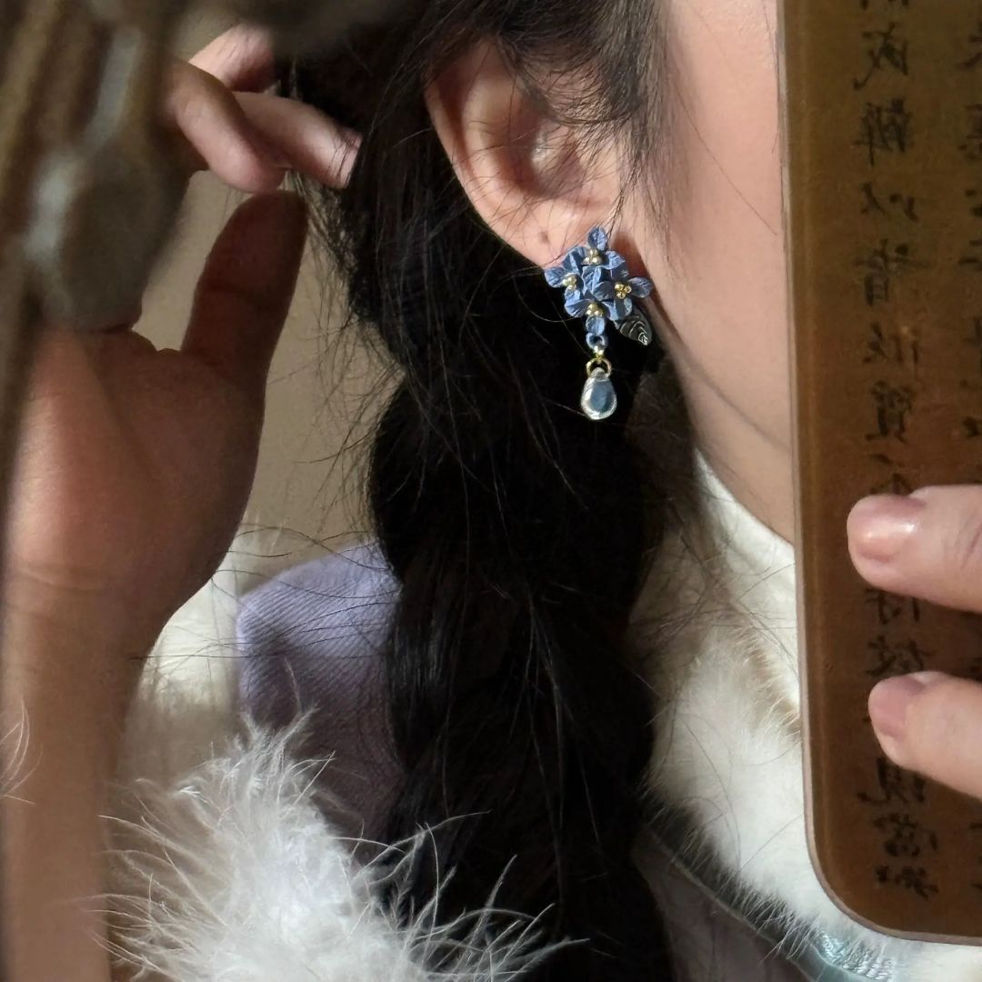 Lavender Floral Dewdrops Earring
