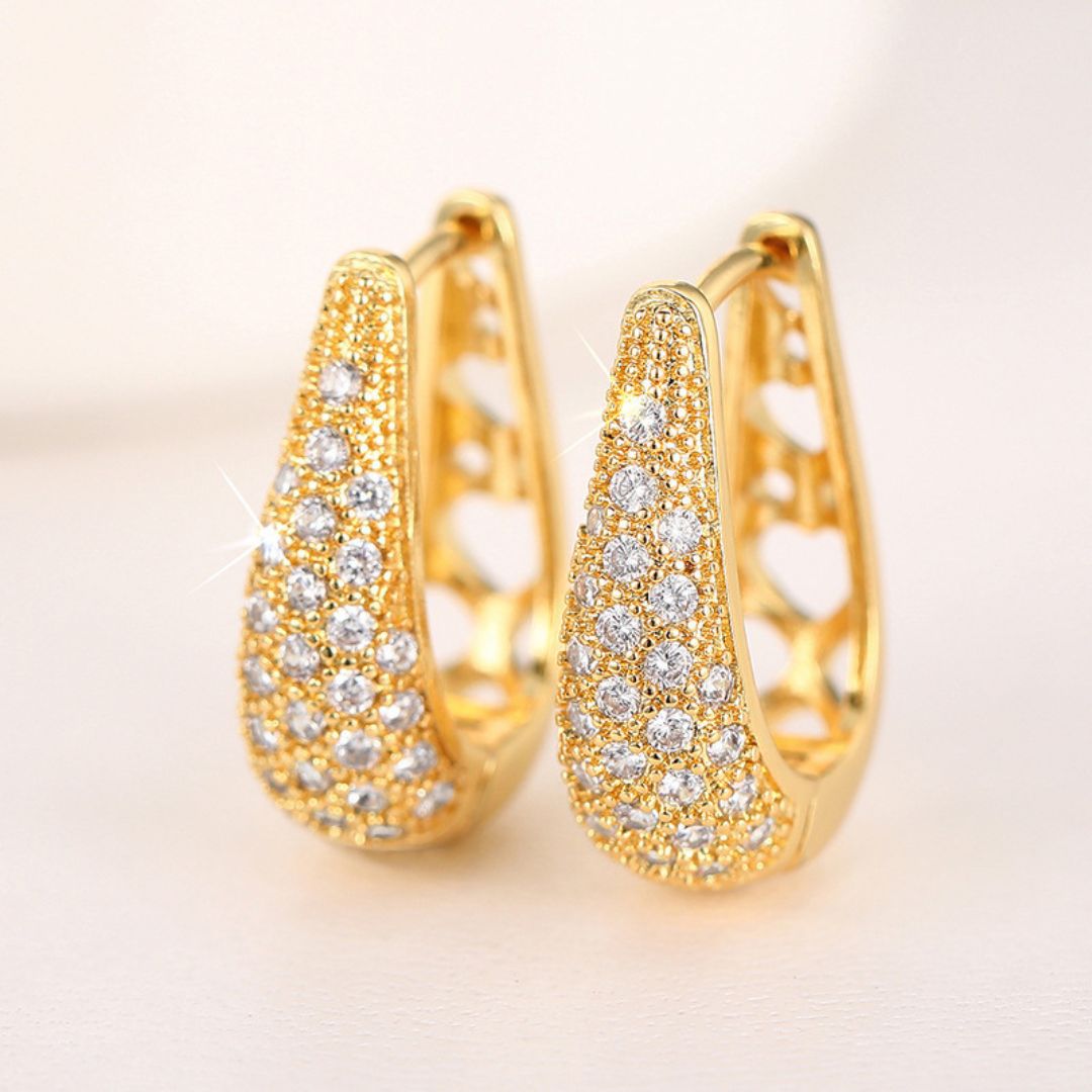 Chic Radiance Huggies Earring