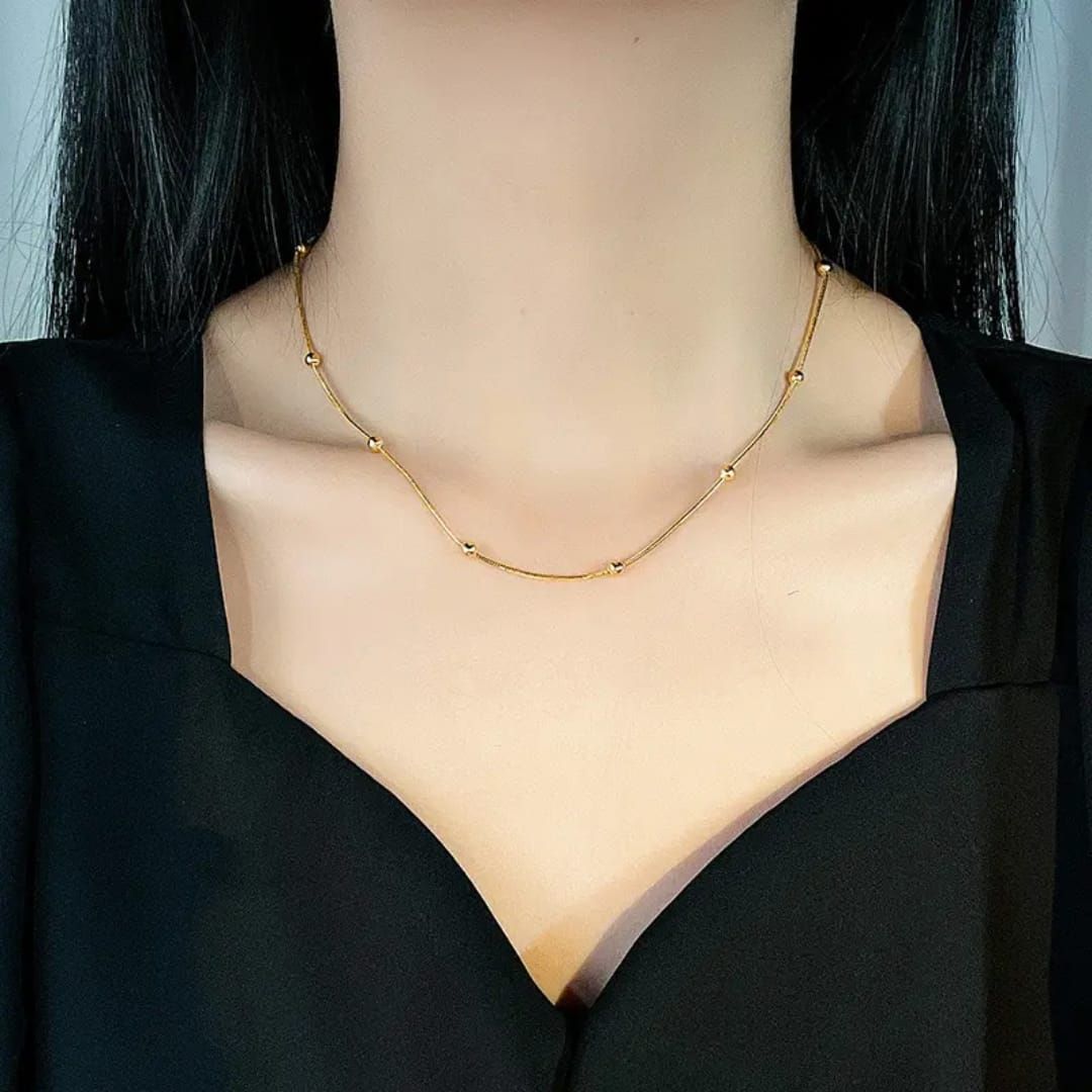 Minimal Gold Bead Necklace