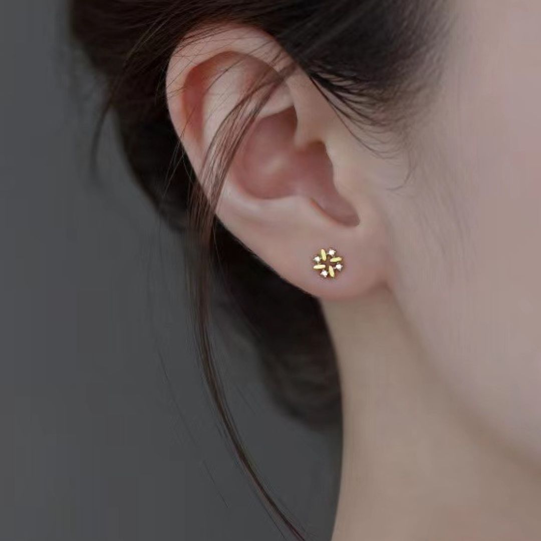 Starbust Cluster Studs Earring