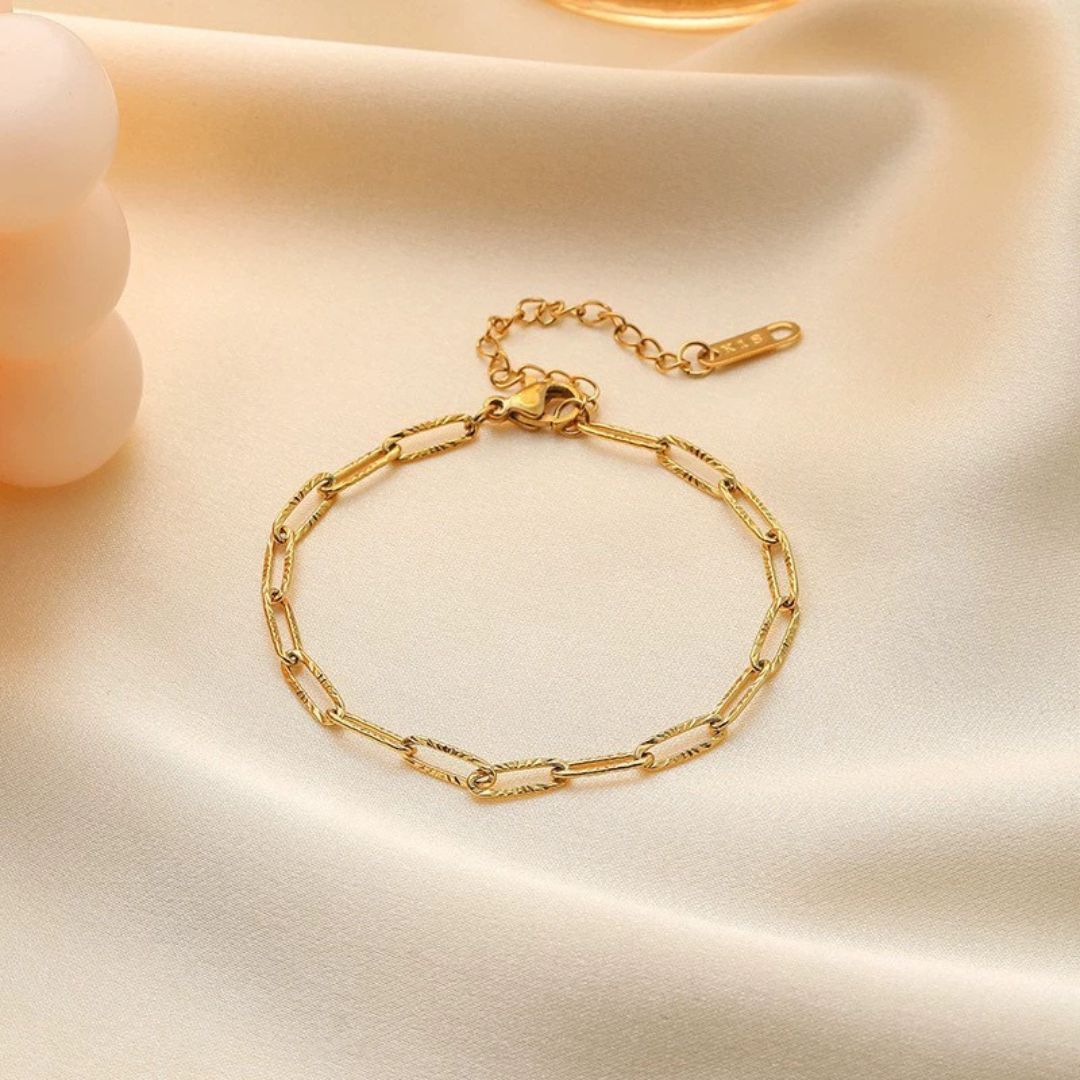 Minimalist Muse Chain Bracelet