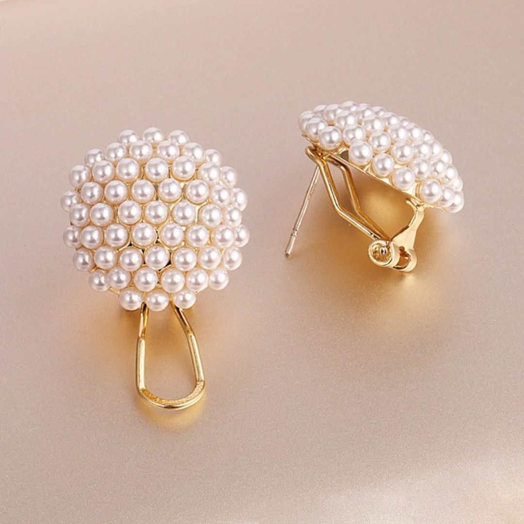 Cluster Pearl Stud Earrings