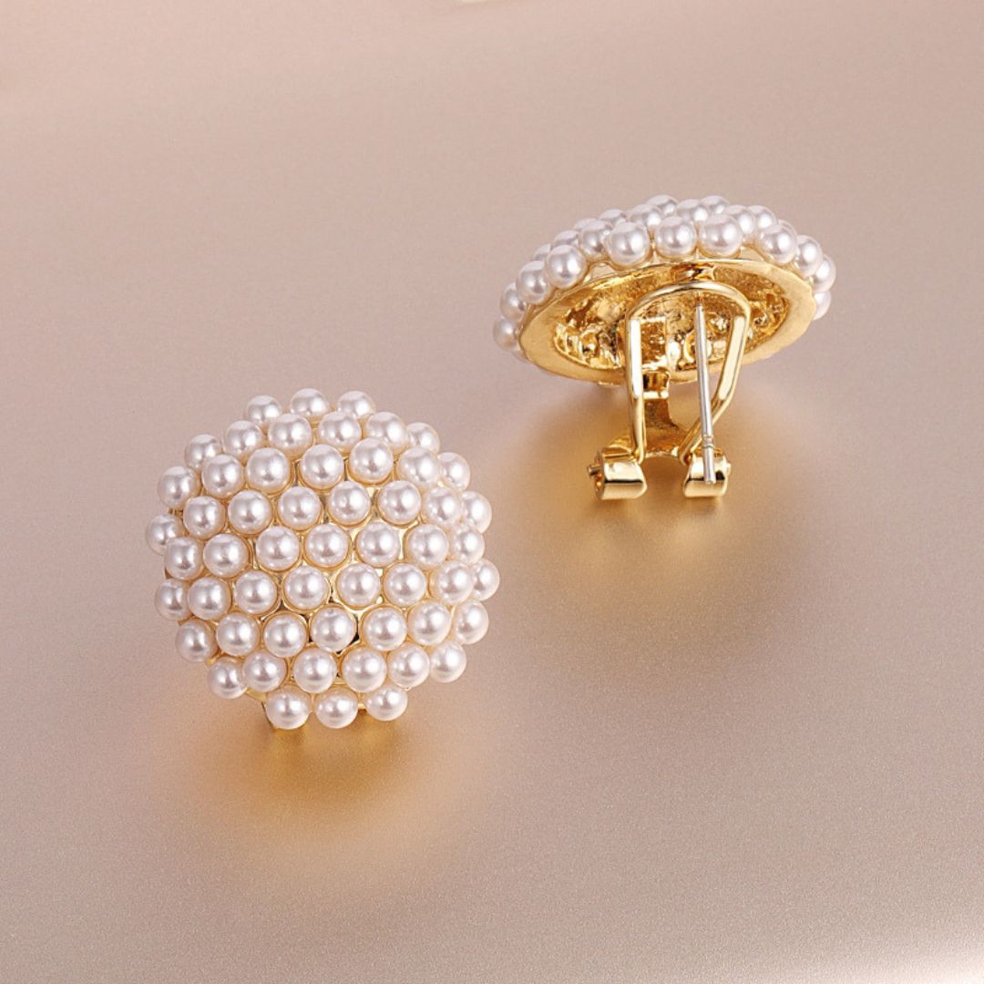 Cluster Pearl Stud Earrings
