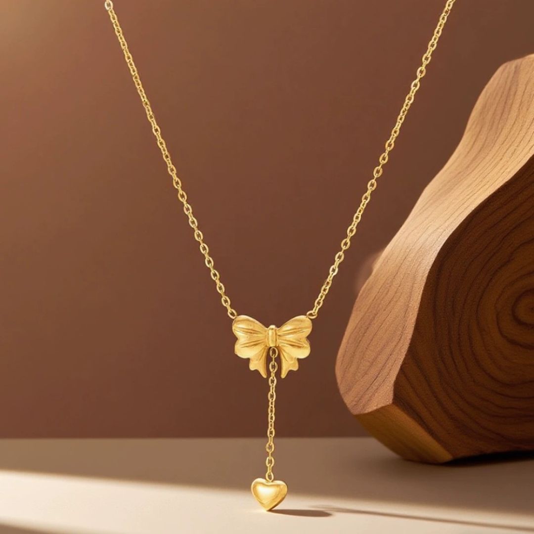 Dream Drape Bow Necklace