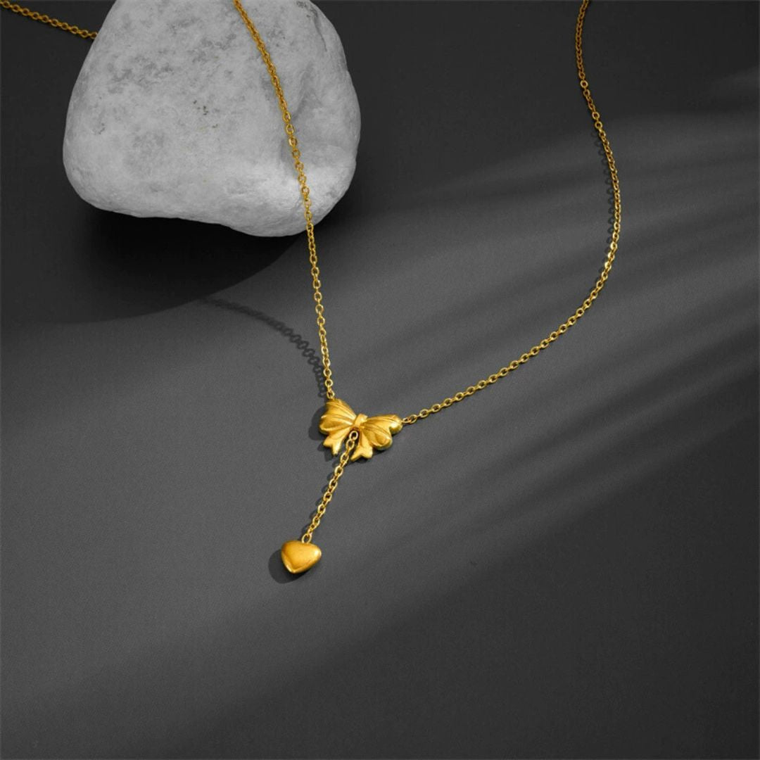 Dream Drape Bow Necklace