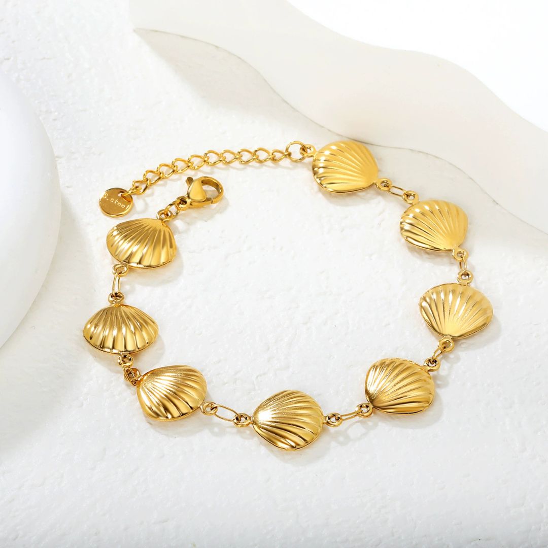 Sunlit Shoreline Shell Bracelet