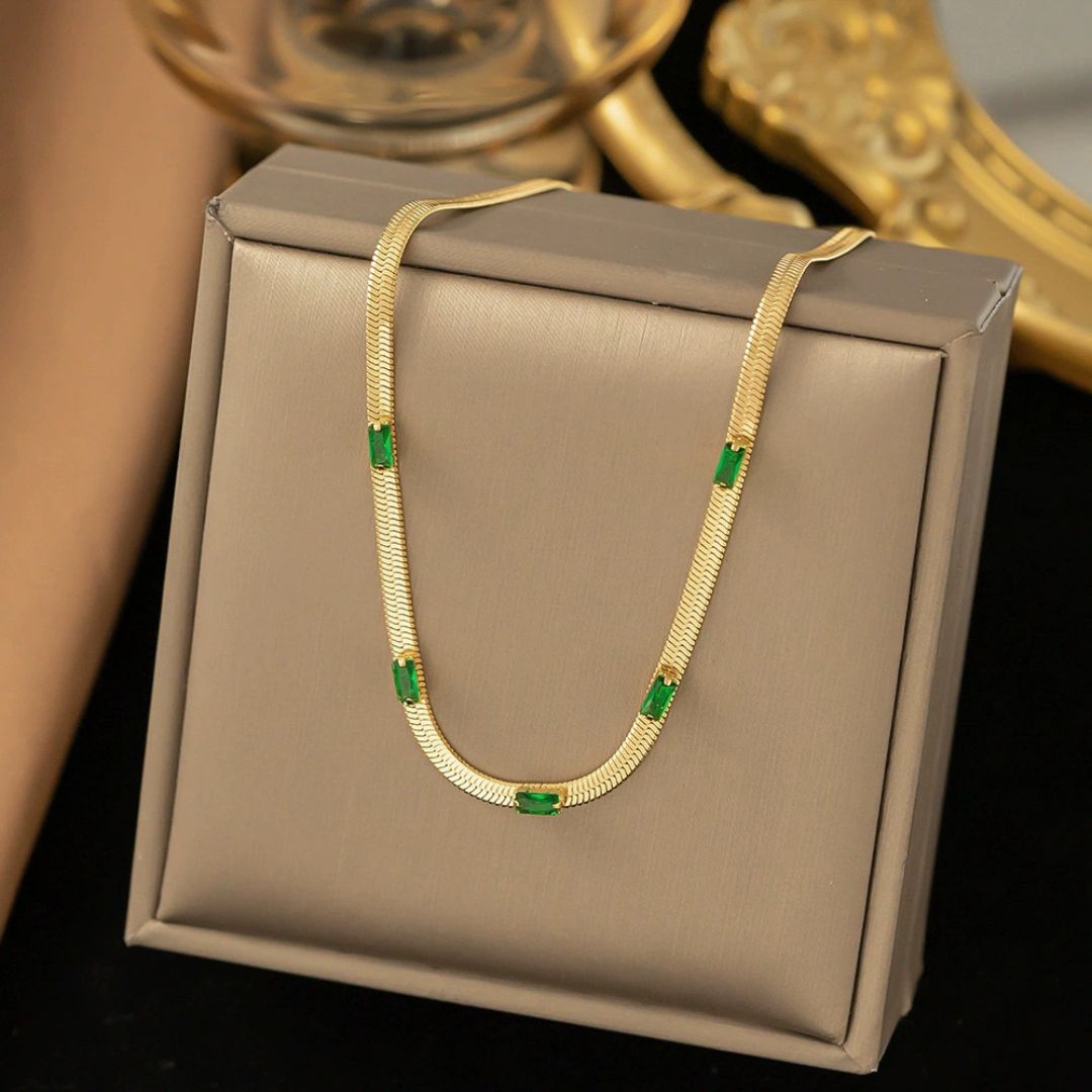 Dainty Emerald Stream Necklace