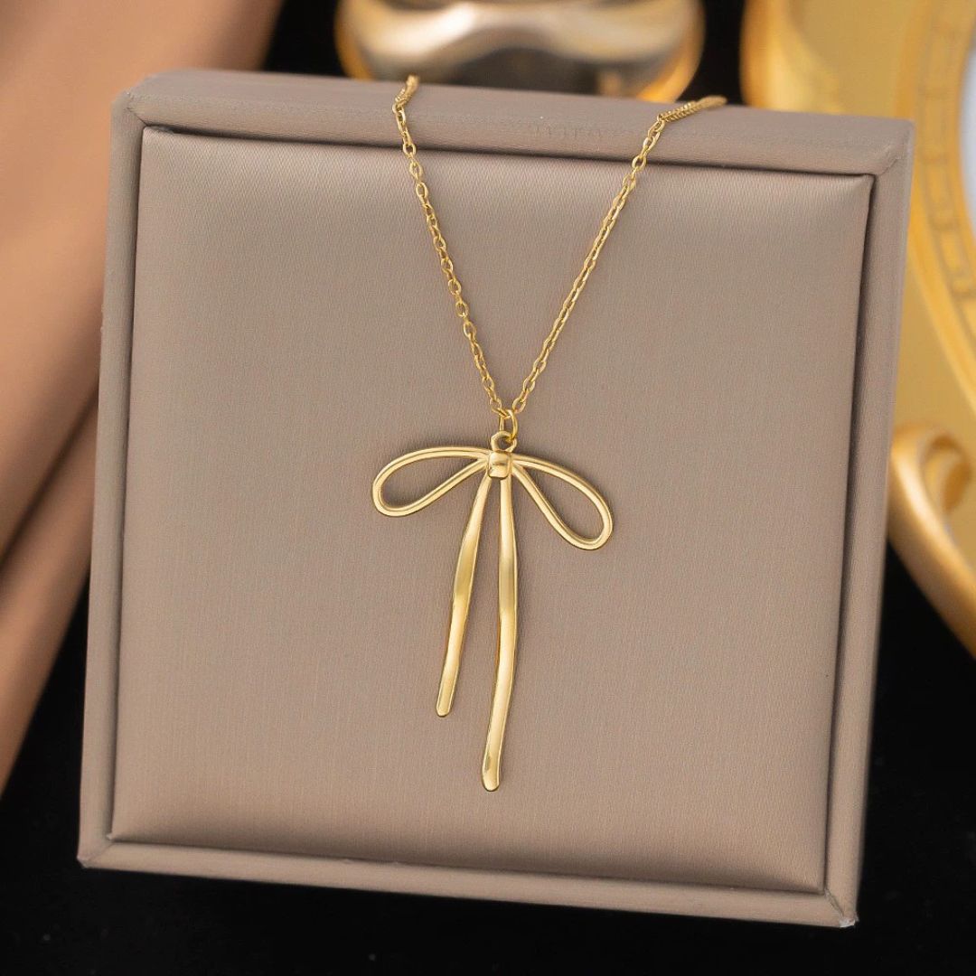 Darling Ribbon Drop Necklace