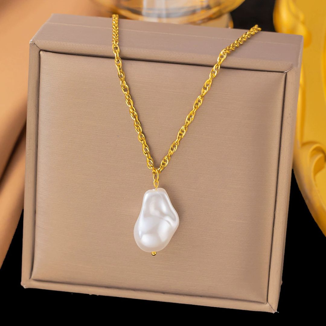 Seashell Symphony Pearl Necklace