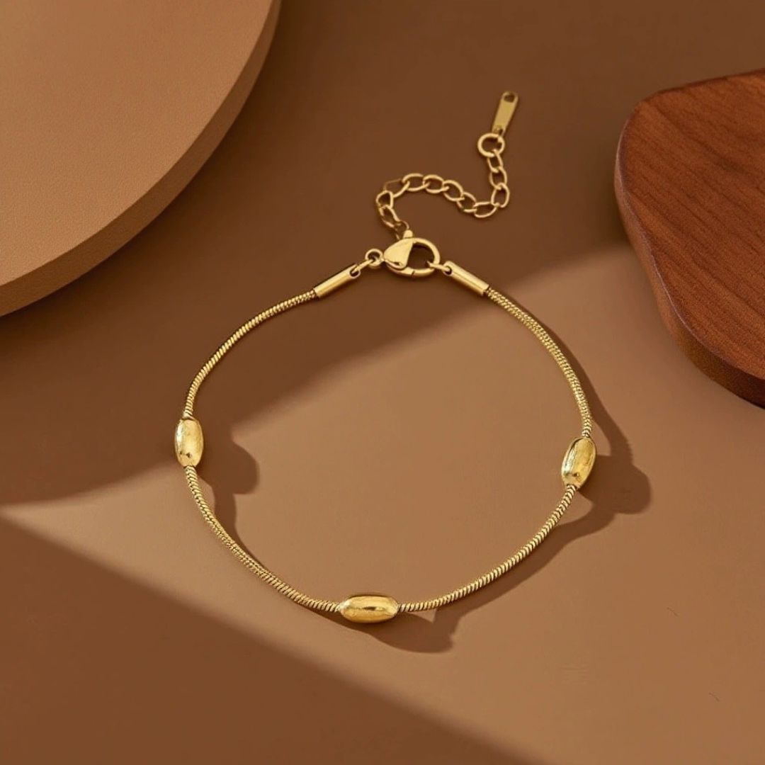 Gilded Trinity Chain Bracelet