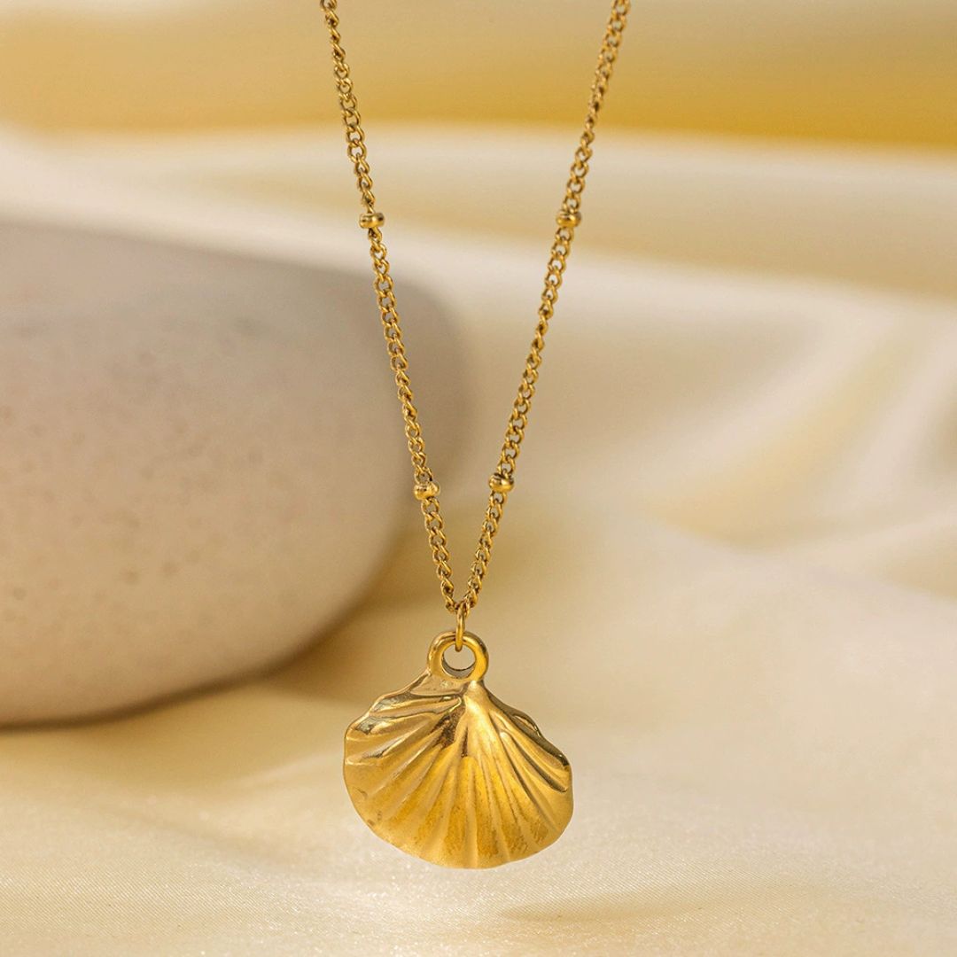 Oceania Shell Necklace