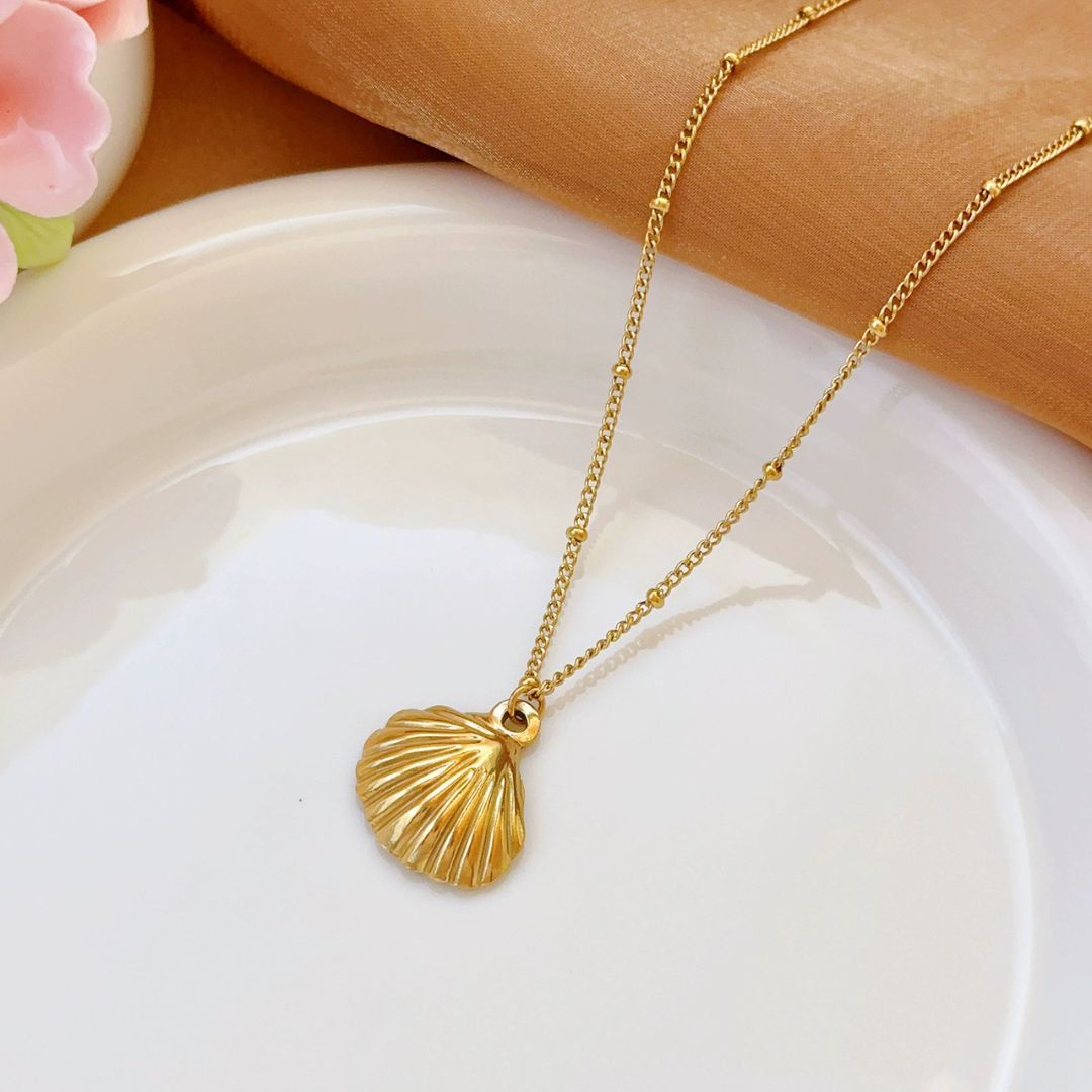 Oceania Shell Necklace