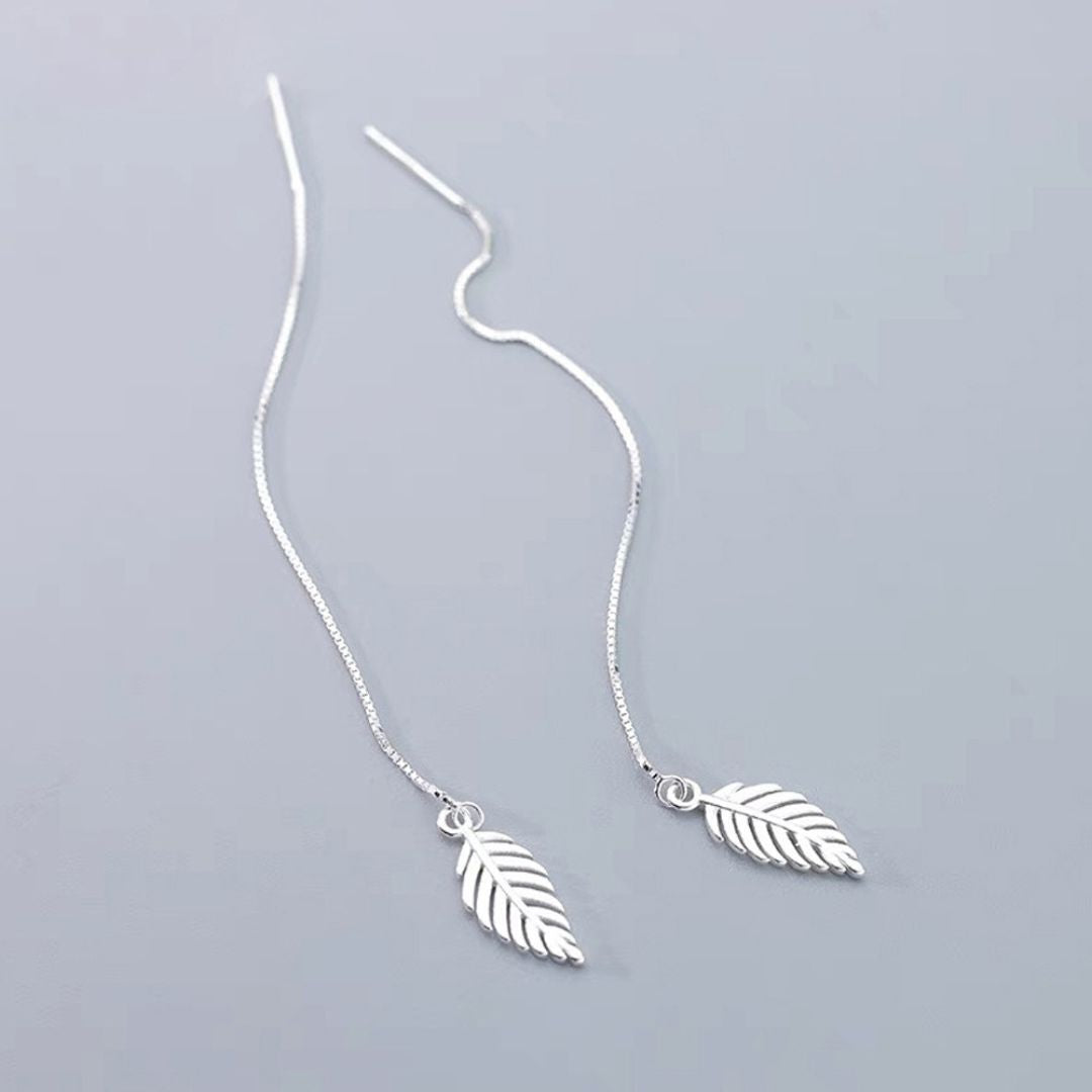 Tiny Leaf Chain Earring