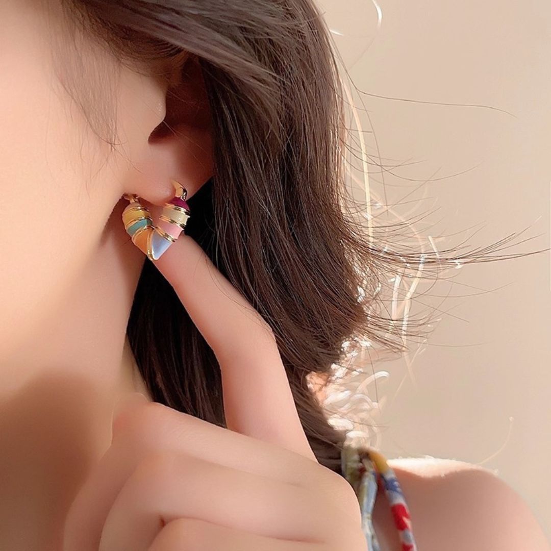 Star Kiss Loops Hoop Earring