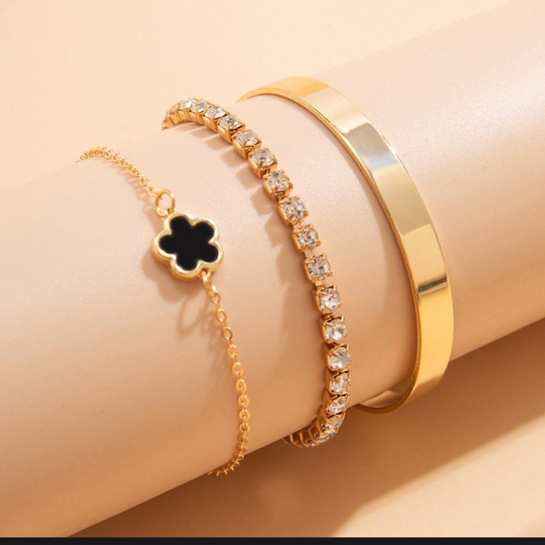 Luxe Bloom Trio Bracelet