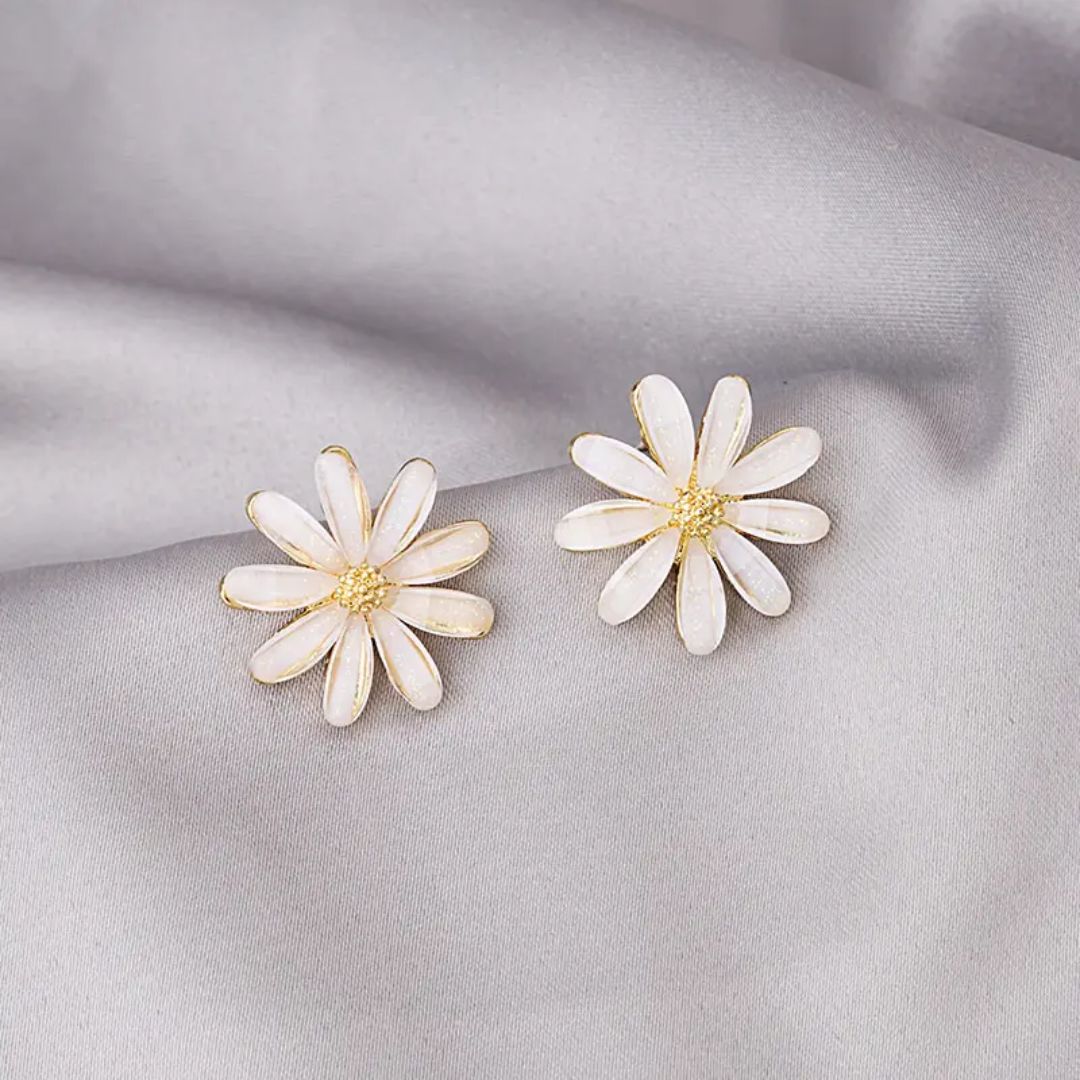 Ivory Blossom Earrings