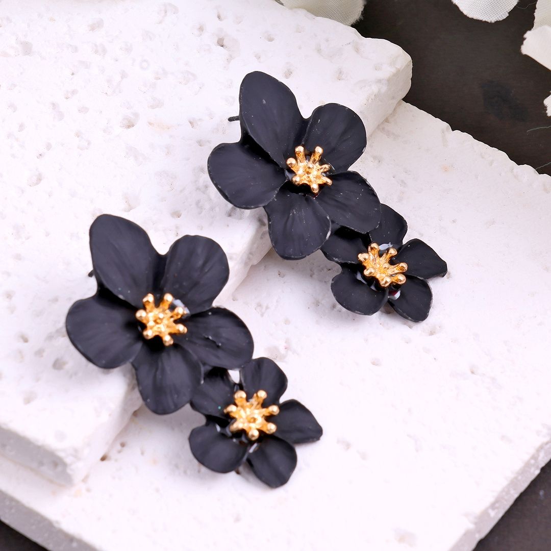 Black Flower Earring