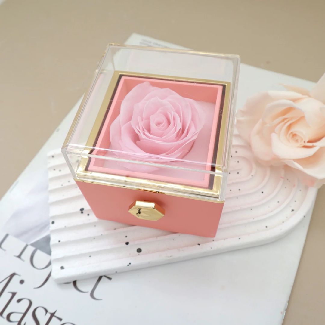 Rotating Valentine Ring Box