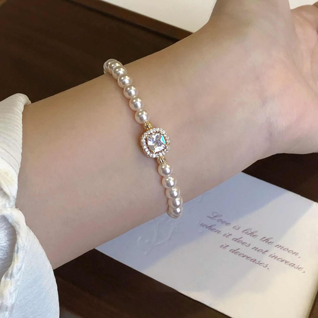 Elite Pearl Bracelet