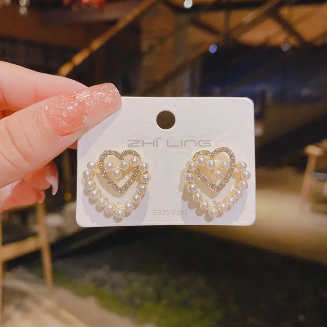 Love Loop Pearl Earrings