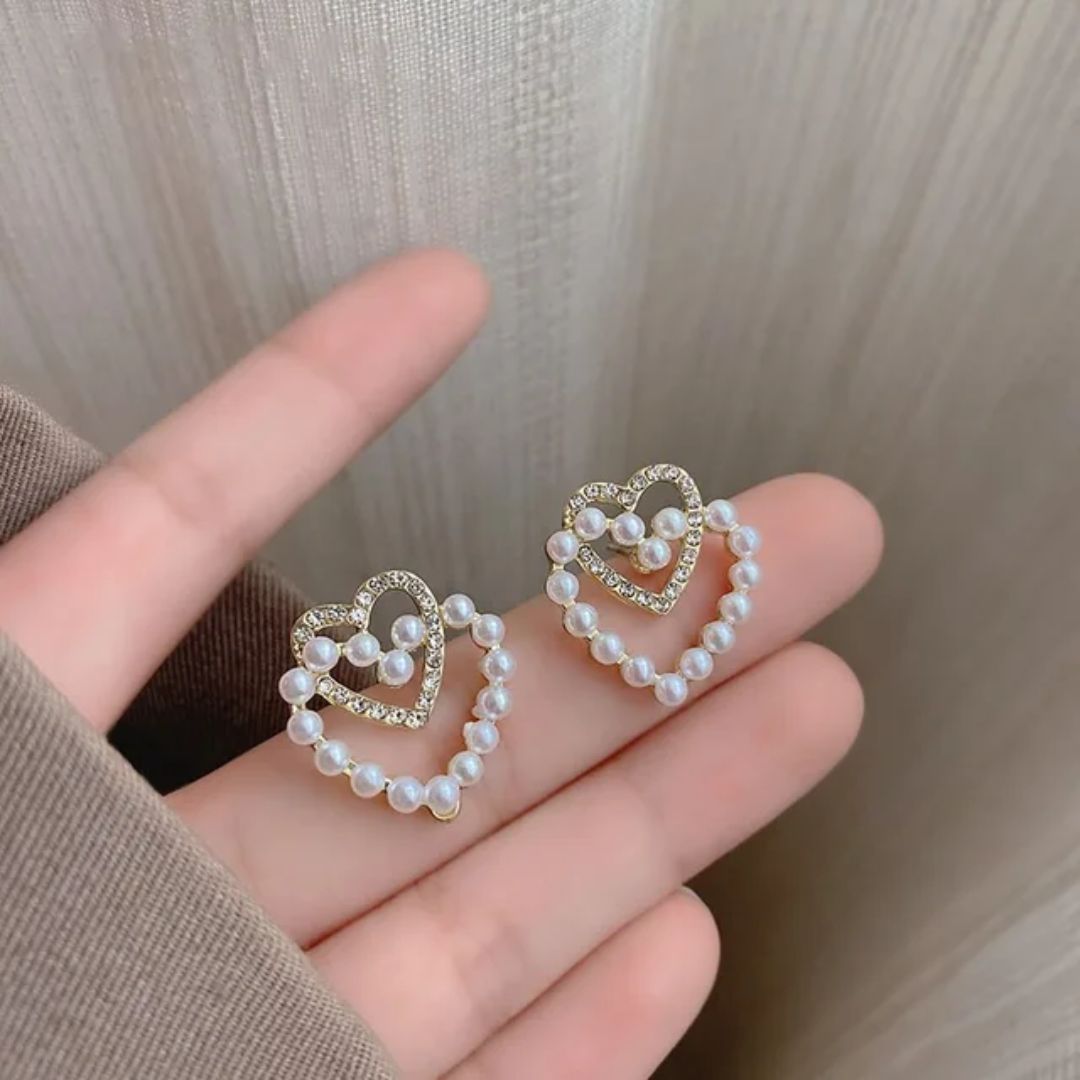 Love Loop Pearl Earrings