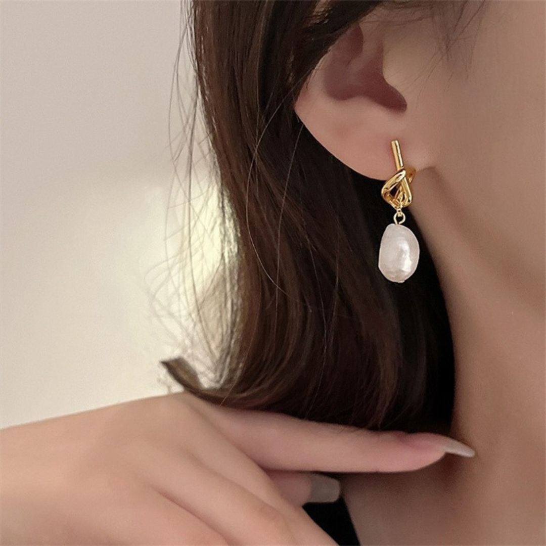 Knot Pearl Drops Earrings