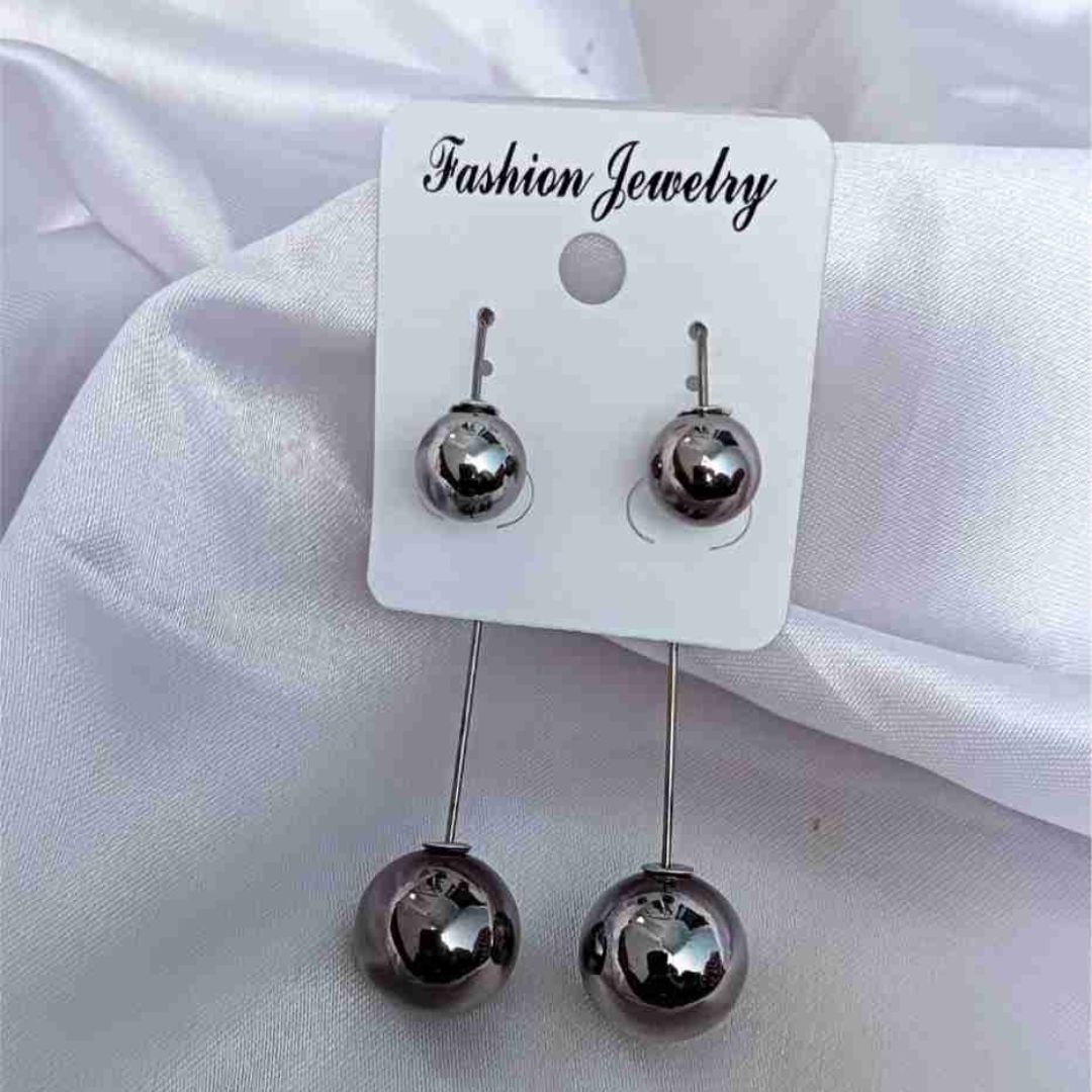 Midnight Pearl Drops Earrings