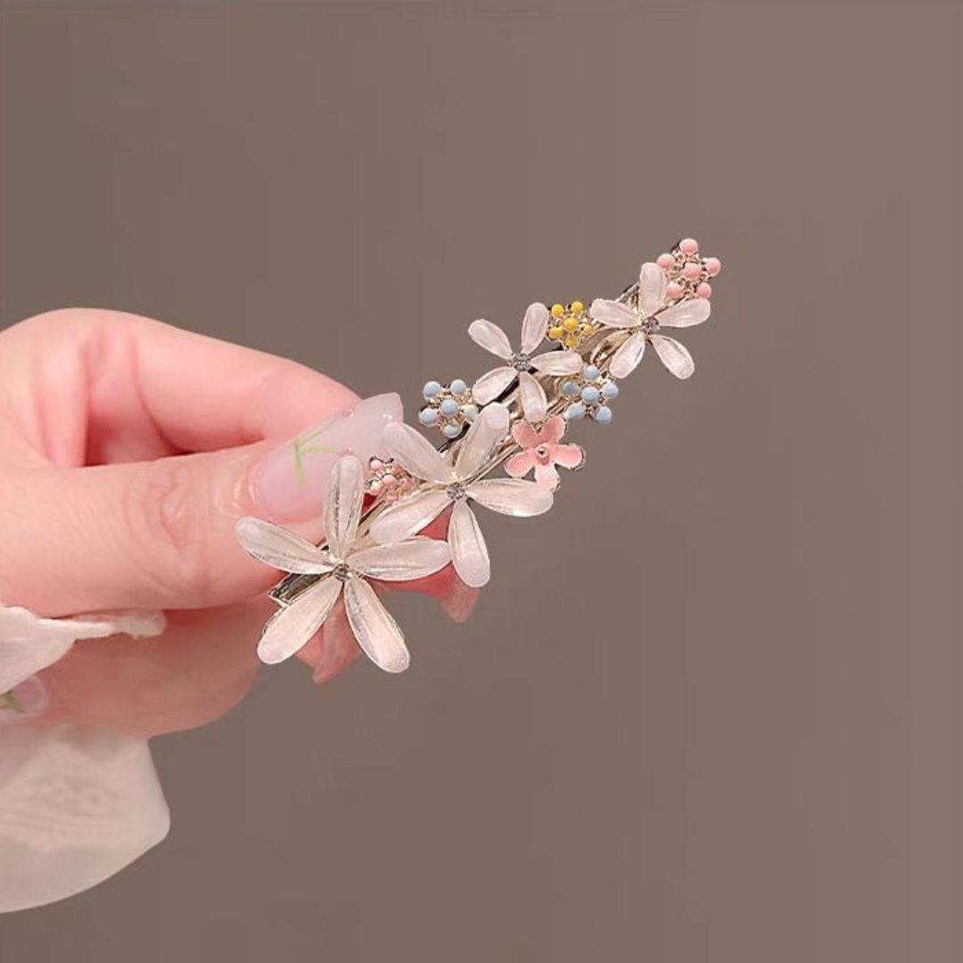 Trina Floral Hair Clip