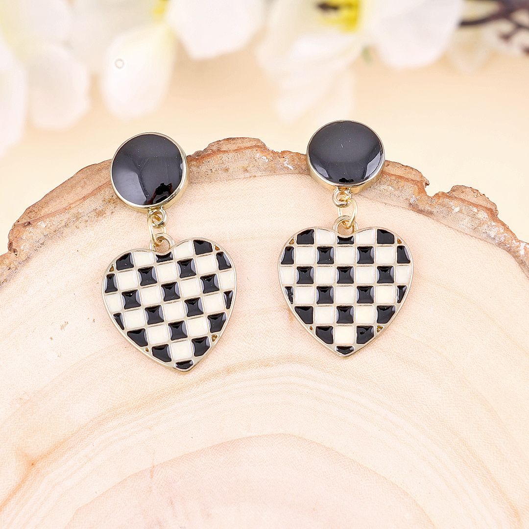 Black Jack Heart Earrings