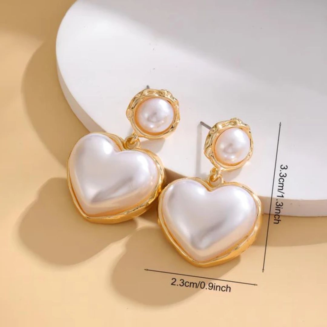 Pearlfect Heart Earrings