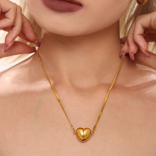 Golden Heart Magnet Necklace