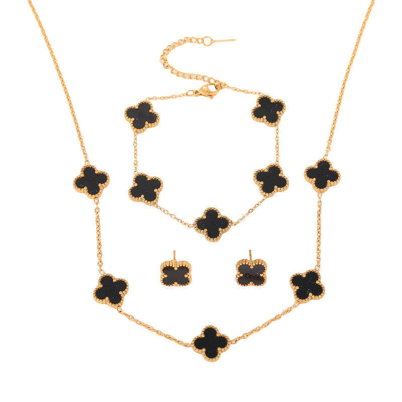 Black Clover Necklace Set