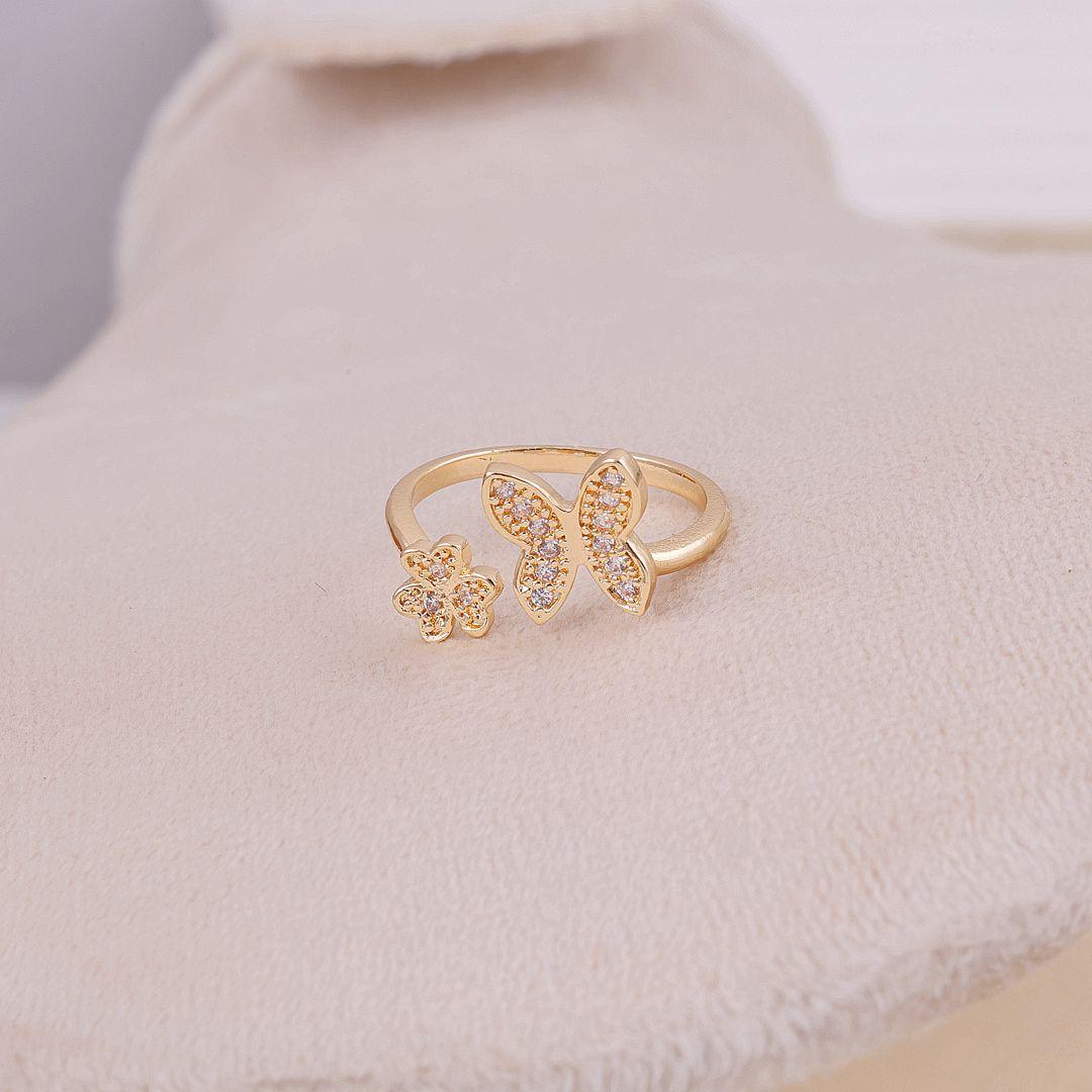Float like a butterfly Ring